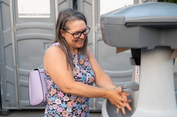 Best Luxury portable toilet rental  in Lakeside, VA